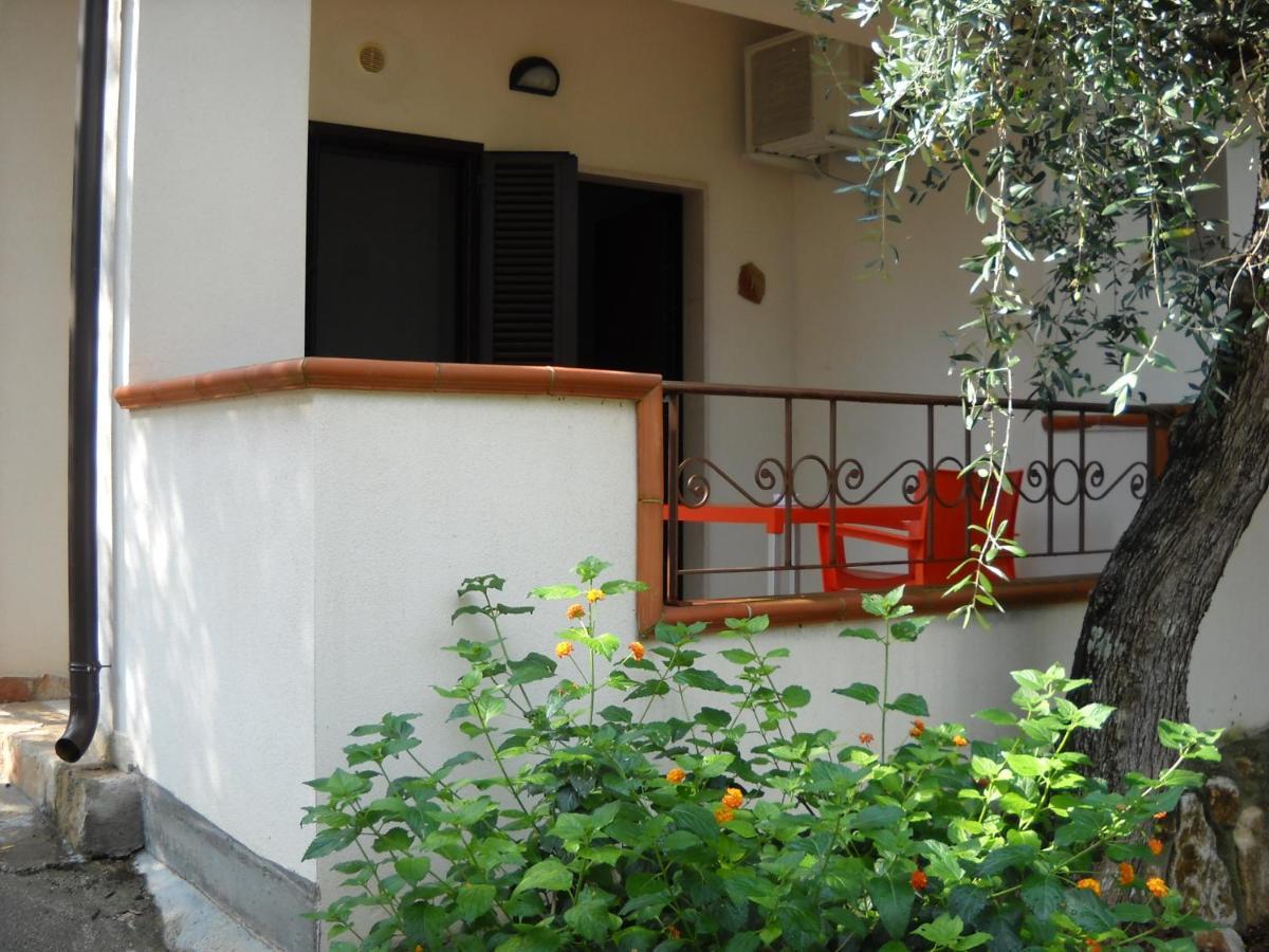 Zagare Residence Rodi Garganico Exterior foto